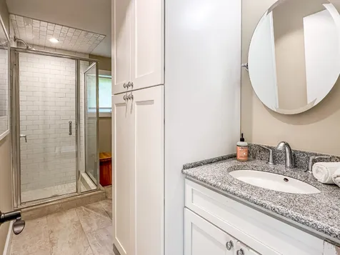 31 Josiah Sachem Way West Tisbury MA 02575
