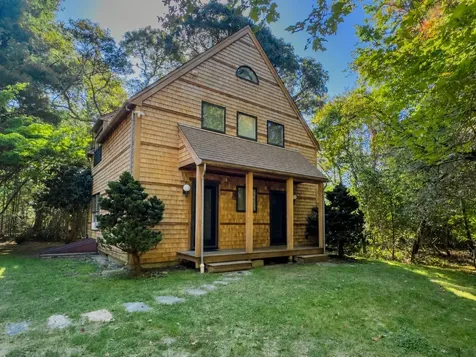 31 Josiah Sachem Way West Tisbury MA 02575