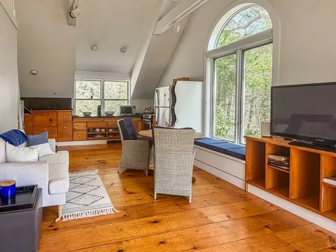 31 Josiah Sachem Way West Tisbury MA 02575