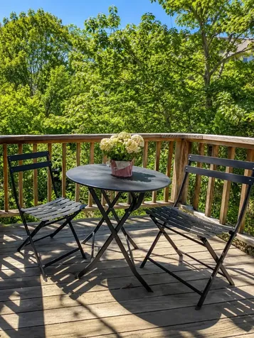 31 Josiah Sachem Way West Tisbury MA 02575