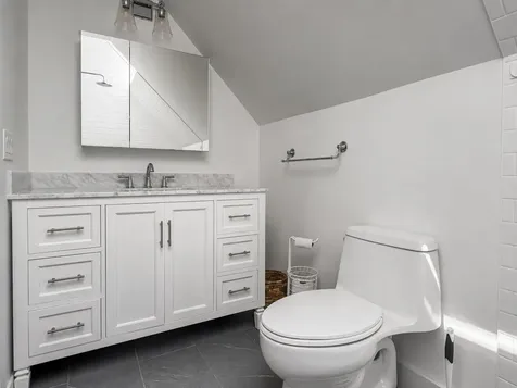 31 Josiah Sachem Way West Tisbury MA 02575