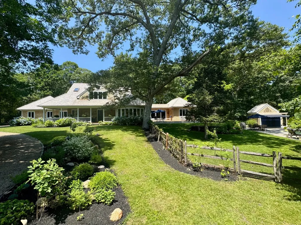 64 Christiantown Road West Tisbury MA 02575
