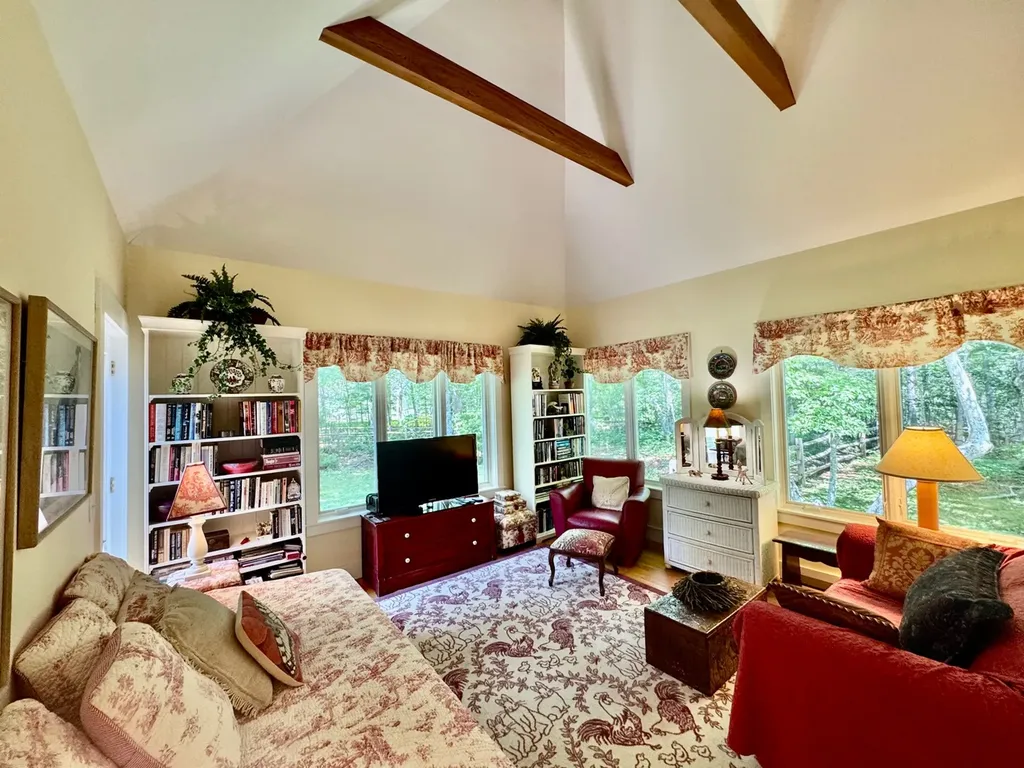 64 Christiantown Road West Tisbury MA 02575
