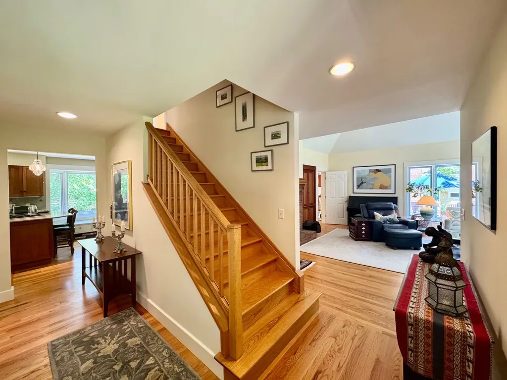 64 Christiantown Road West Tisbury MA 02575