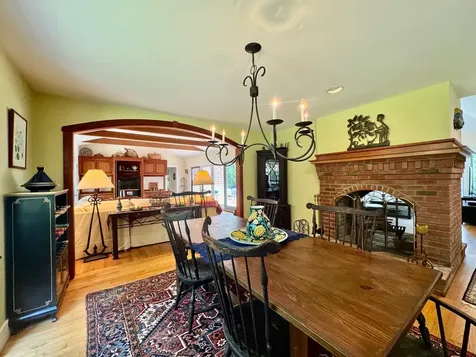 64 Christiantown Road West Tisbury MA 02575