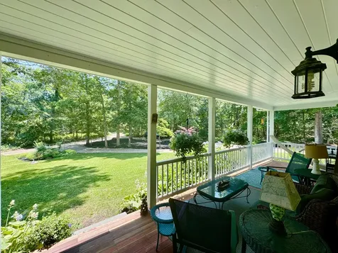 64 Christiantown Road West Tisbury MA 02575