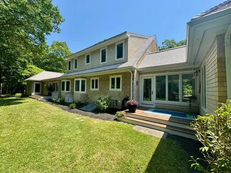 64 Christiantown Road West Tisbury MA 02575