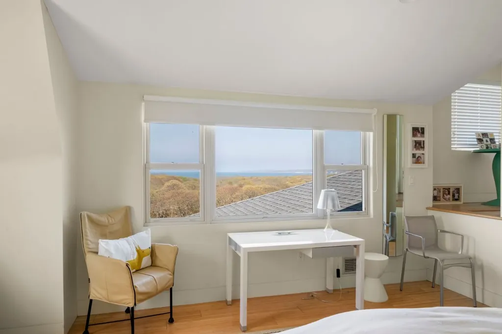 19 Locust Lane Aquinnah MA 02535