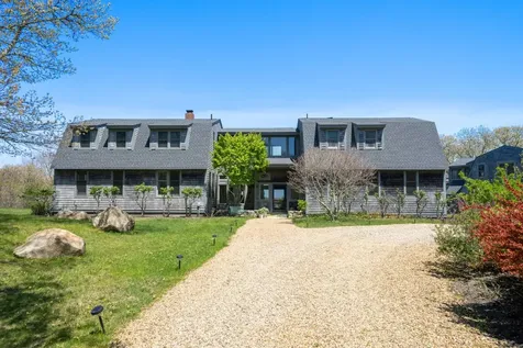 19 Locust Lane Aquinnah MA 02535