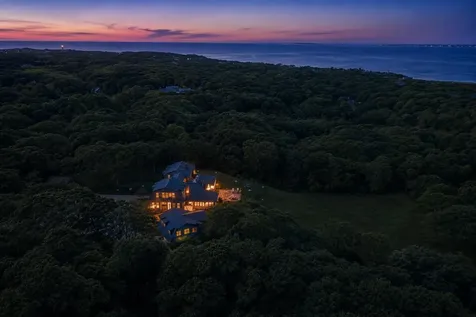19 Locust Lane Aquinnah MA 02535