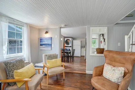 15 Second Avenue Oak Bluffs MA 02557
