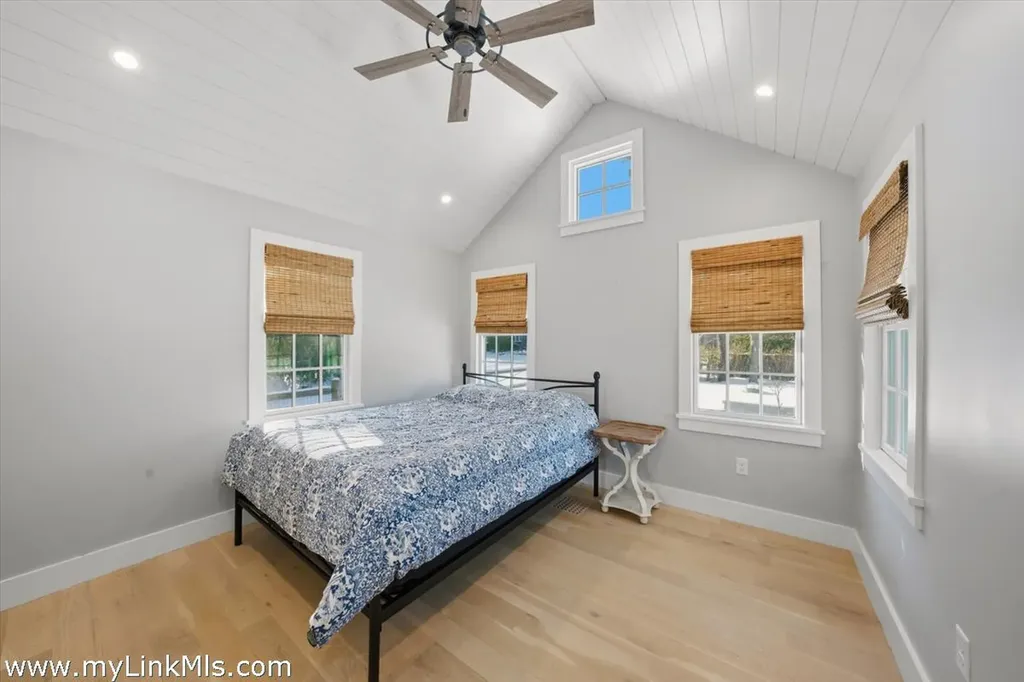 10 Fowler Avenue Edgartown MA 02539