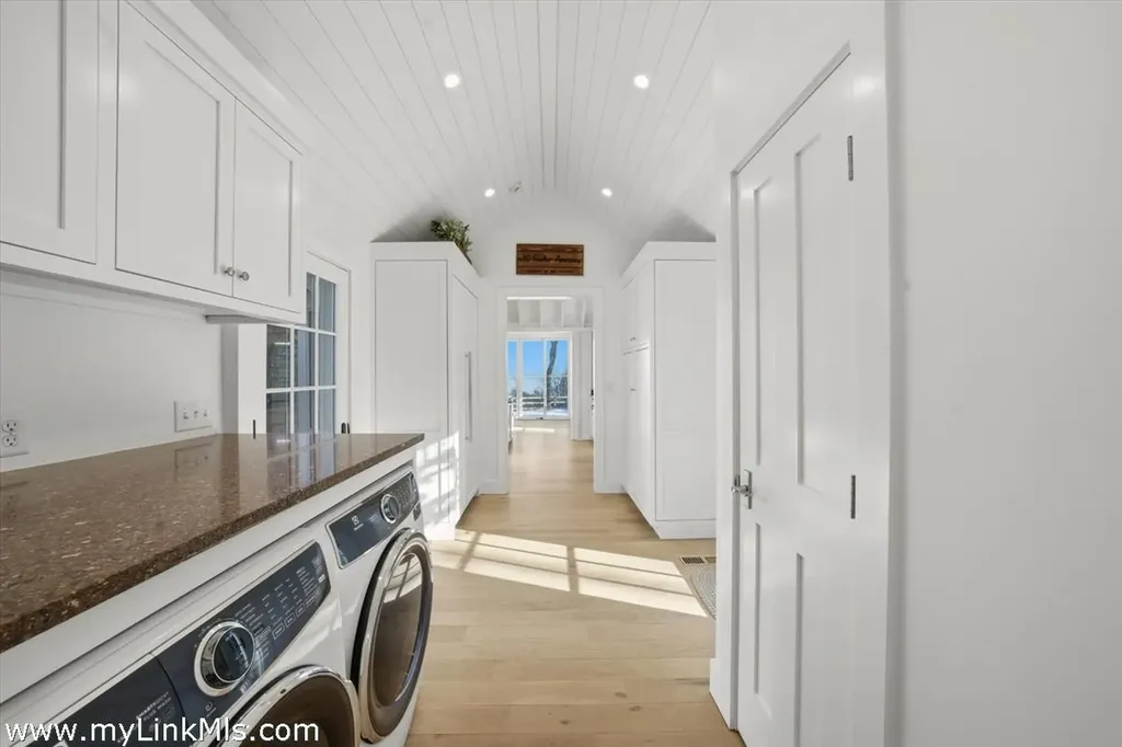 10 Fowler Avenue Edgartown MA 02539