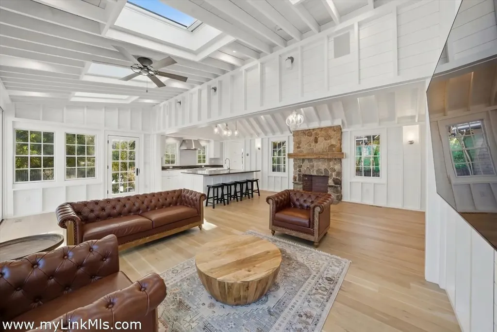 10 Fowler Avenue Edgartown MA 02539