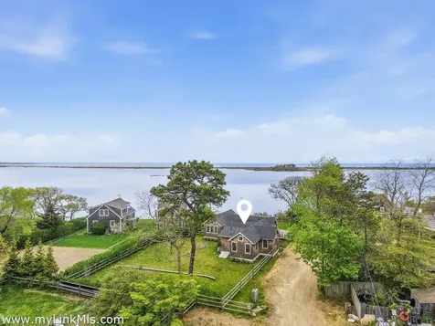 10 Fowler Avenue Edgartown MA 02539
