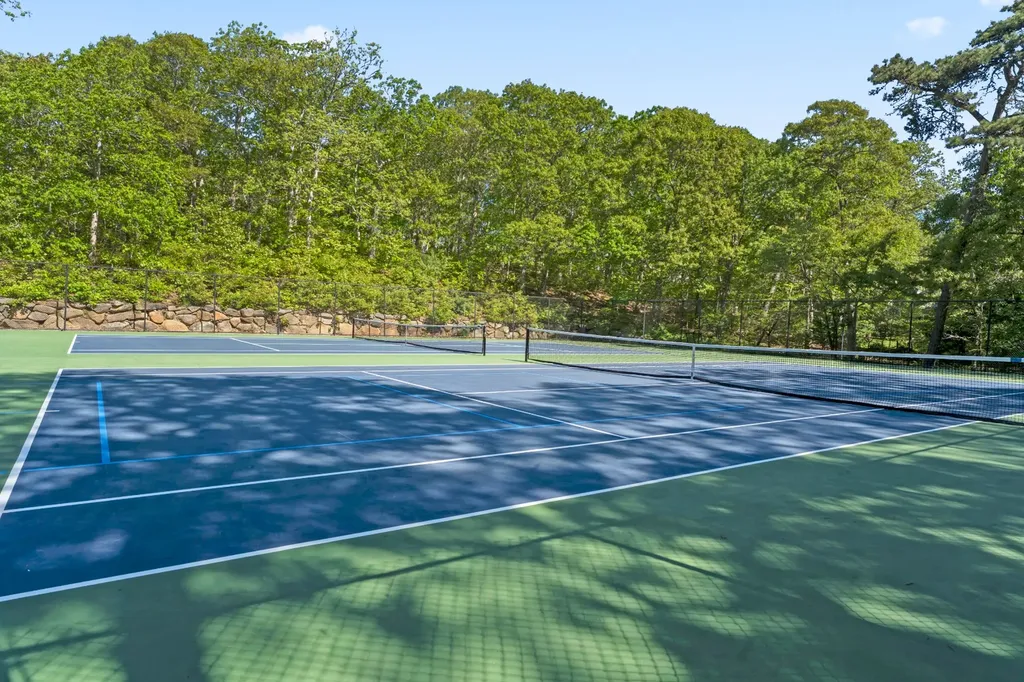 7 Ploughshare Lane Oak Bluffs MA 02557