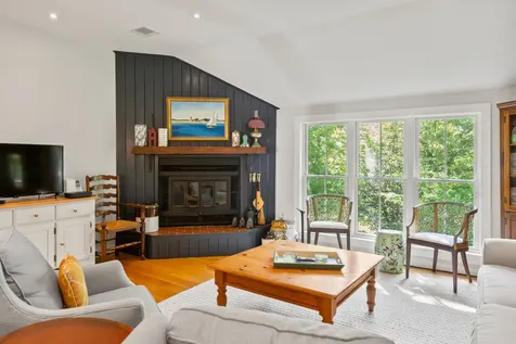 7 Ploughshare Lane Oak Bluffs MA 02557