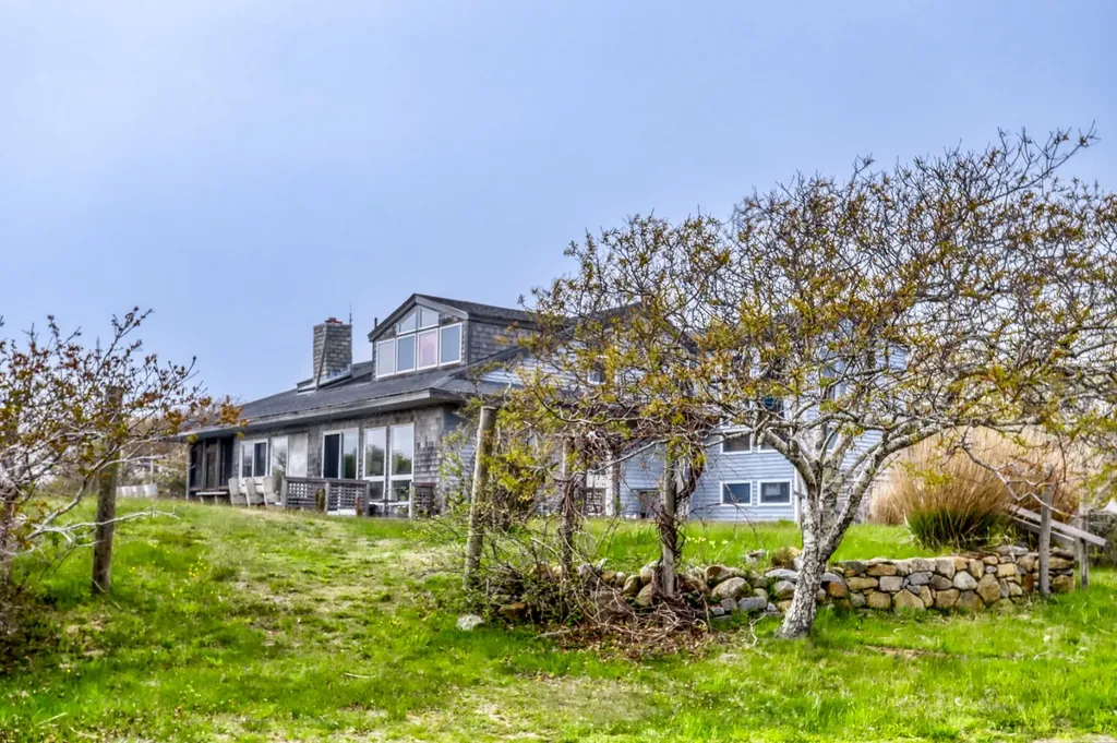 41 Moshup Trail Aquinnah MA 02535