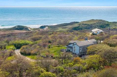 41 Moshup Trail Aquinnah MA 02535