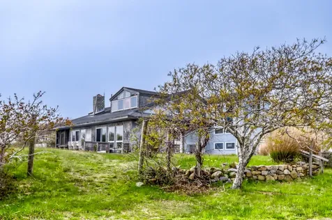 41 Moshup Trail Aquinnah MA 02535