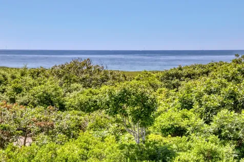 41 Moshup Trail Aquinnah MA 02535