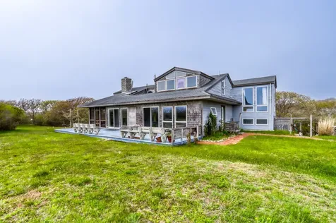 41 Moshup Trail Aquinnah MA 02535
