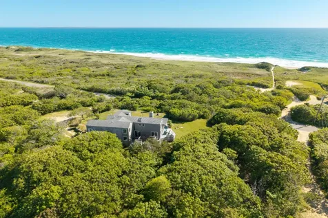 41 Moshup Trail Aquinnah MA 02535