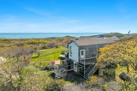 41 Moshup Trail Aquinnah MA 02535