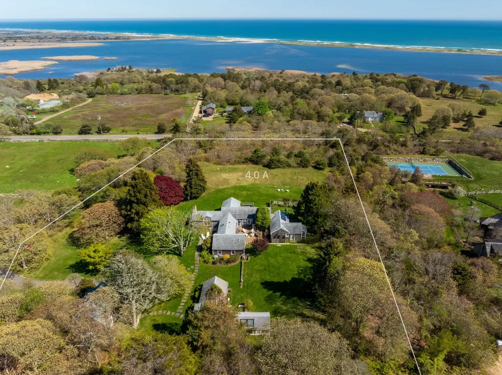 6 Wakeman Road Chilmark MA 02535