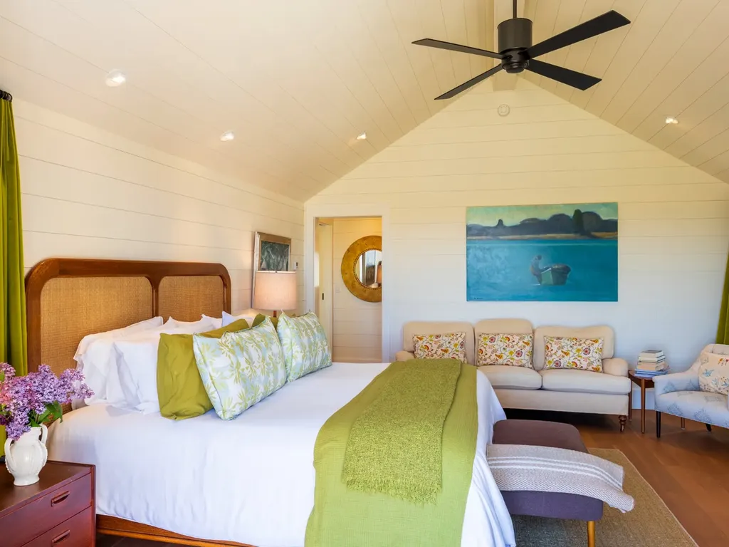6 Wakeman Road Chilmark MA 02535
