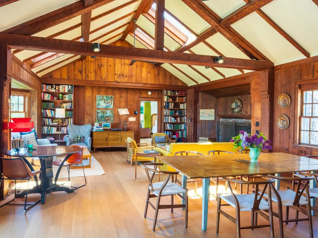 6 Wakeman Road Chilmark MA 02535