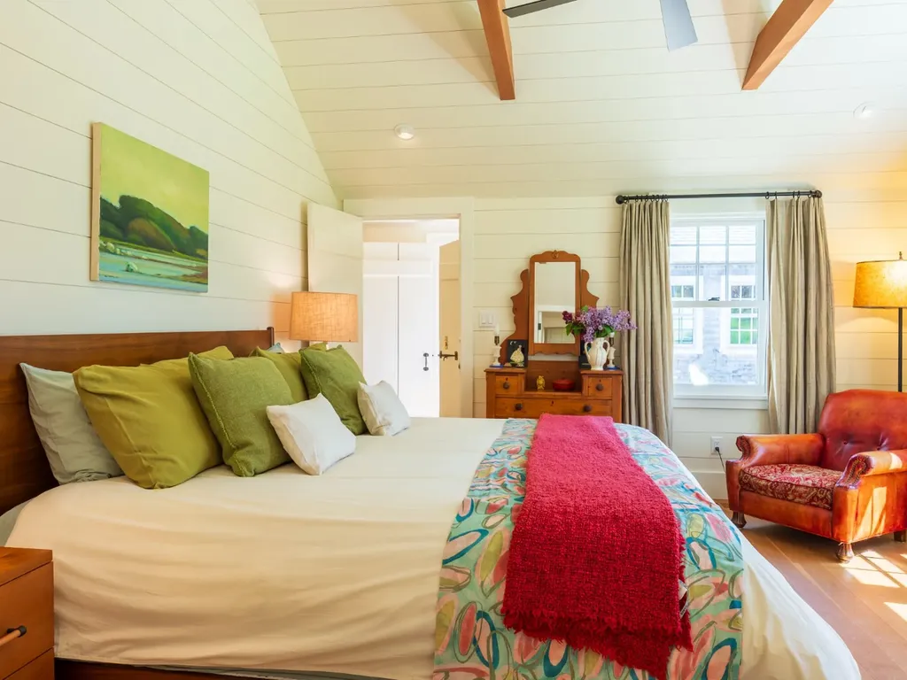 6 Wakeman Road Chilmark MA 02535