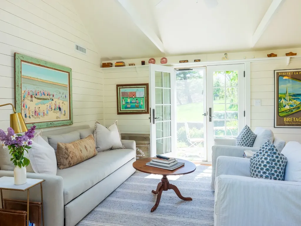 6 Wakeman Road Chilmark MA 02535