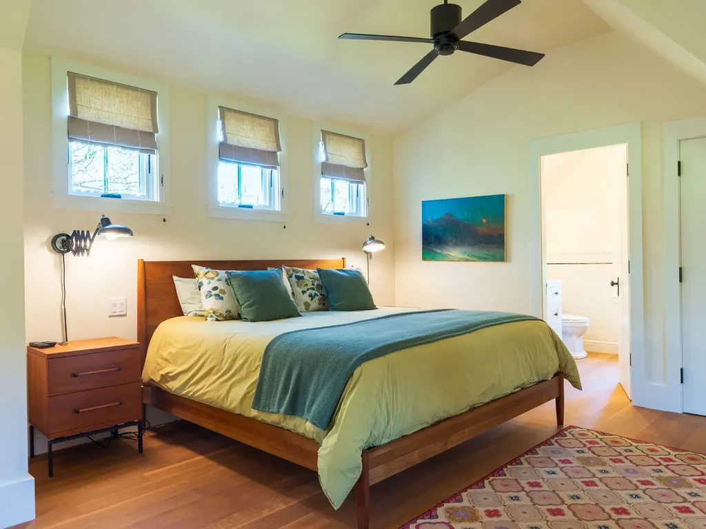 6 Wakeman Road Chilmark MA 02535