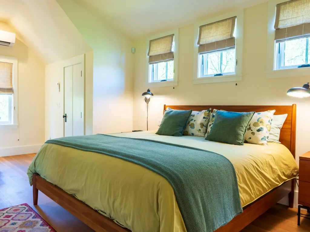 6 Wakeman Road Chilmark MA 02535