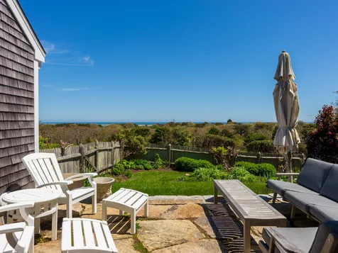 6 Wakeman Road Chilmark MA 02535