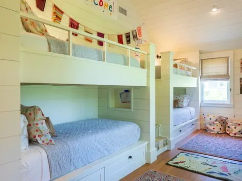 6 Wakeman Road Chilmark MA 02535