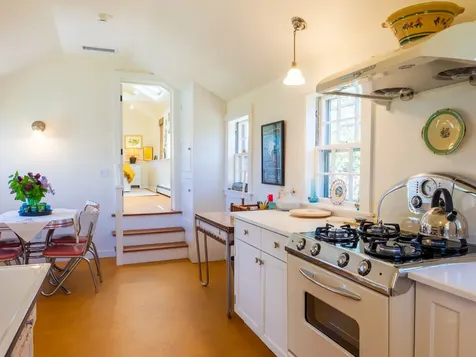 6 Wakeman Road Chilmark MA 02535