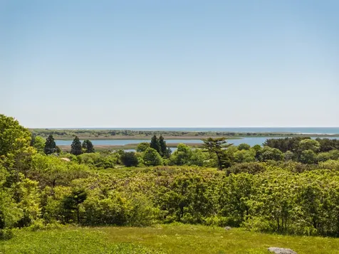 6 Wakeman Road Chilmark MA 02535