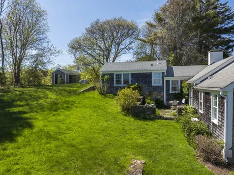 6 Wakeman Road Chilmark MA 02535