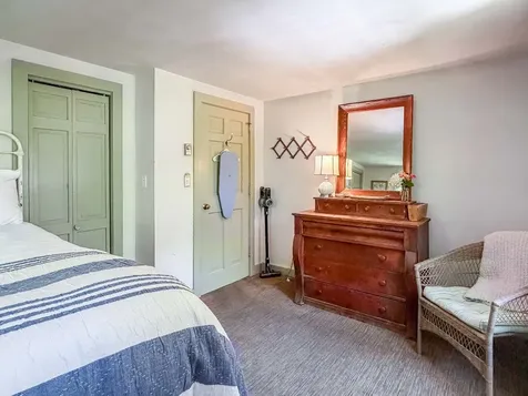 5 Paula Avenue Vineyard Haven MA 02568