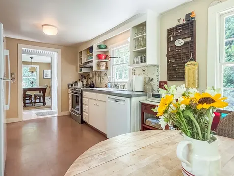 5 Paula Avenue Vineyard Haven MA 02568
