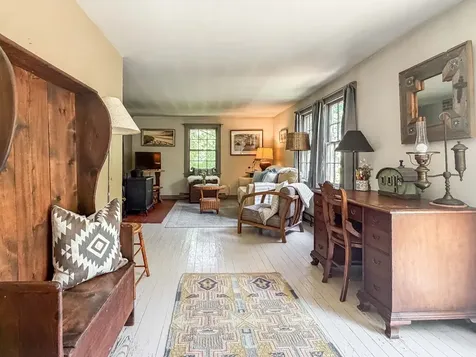 5 Paula Avenue Vineyard Haven MA 02568
