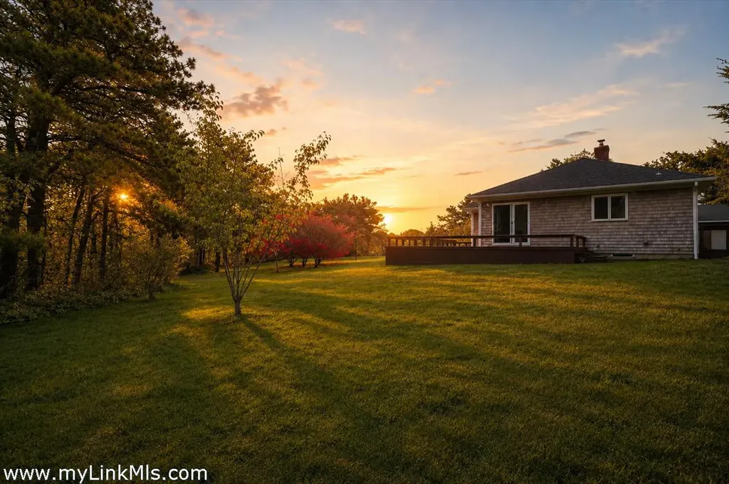 10 Pease Point Road Edgartown MA 02539