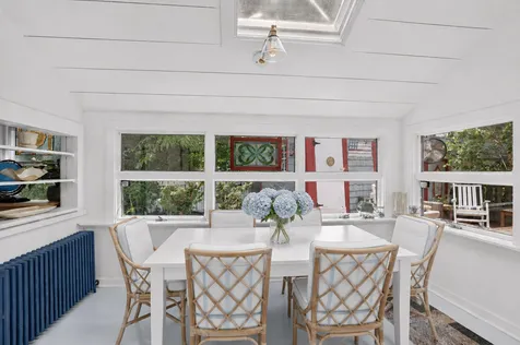 21 Butler Avenue Oak Bluffs MA 02557