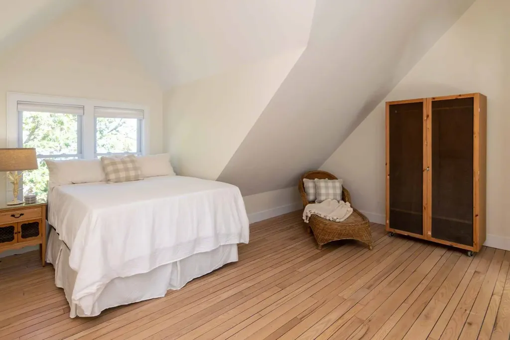 99 The Boulevard Edgartown MA 02539