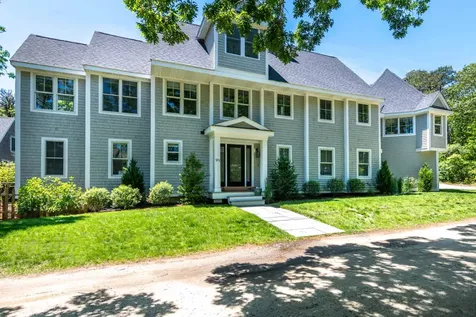 99 The Boulevard Edgartown MA 02539