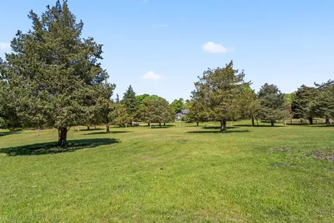 23 Onkokemmy Road West Tisbury MA 02575