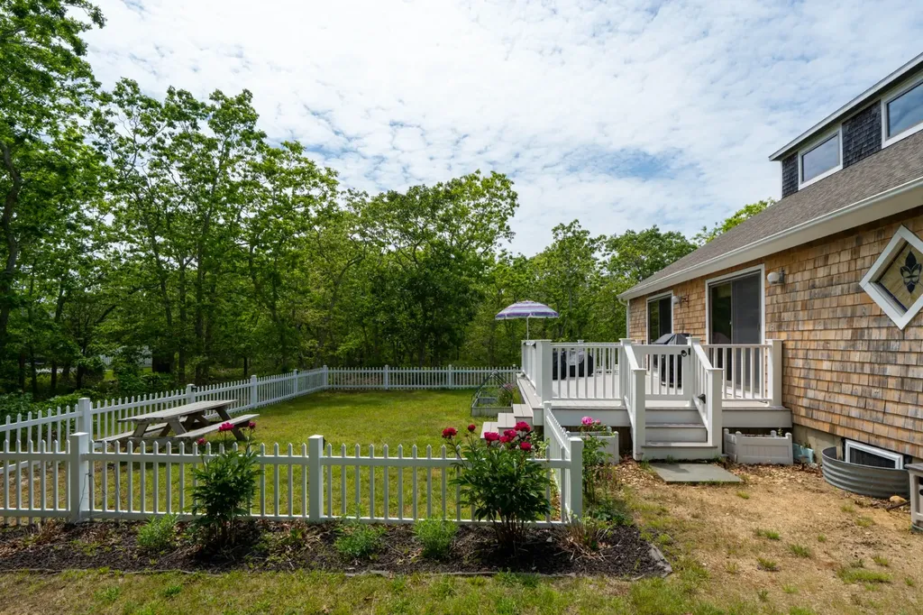 145 Vineyard Meadow Farms Road West Tisbury MA 02575