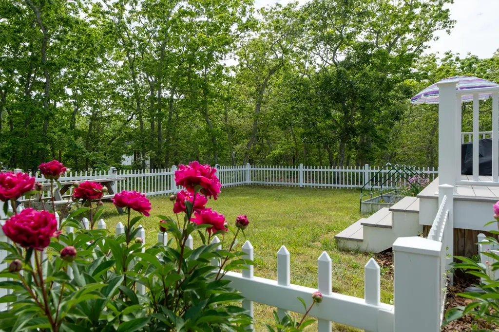 145 Vineyard Meadow Farms Road West Tisbury MA 02575